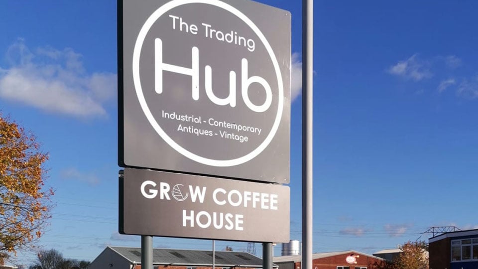External signage designed and fit by Nettl of Exeter for The Trading Hub.